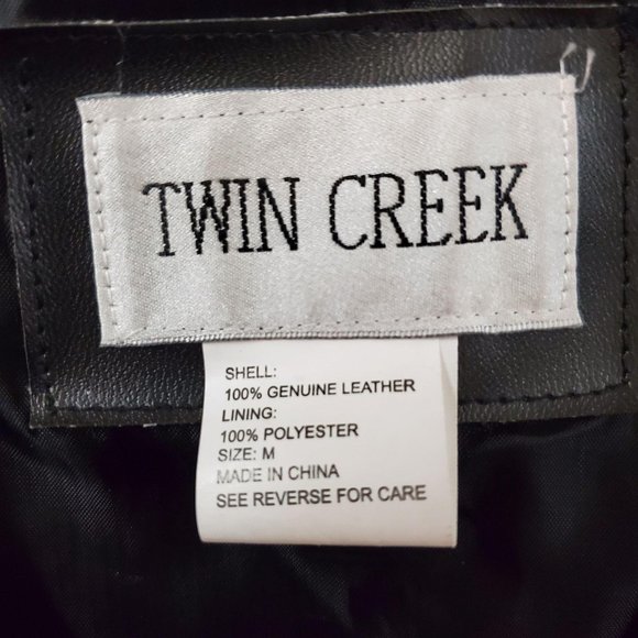 Twin Creek Men's Leather Vest - Picture 4 of 9